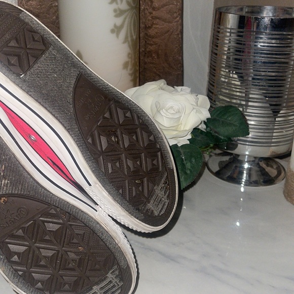 💗 Converse All ⭐️ Stars ✨ Chuck Taylors 💗 - Picture 4 of 4